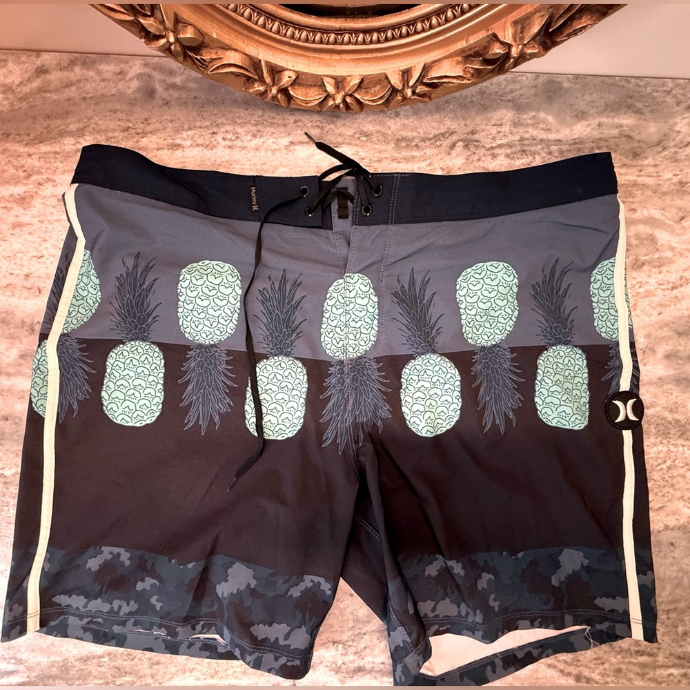 Hurley Board shorts